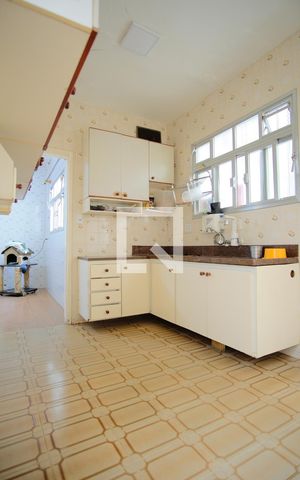 Casa à venda com 149m², 5 quartos e 2 vagasCozinha