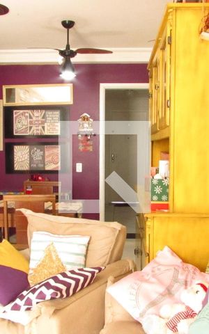 Apartamento à venda com 57m², 2 quartos e 1 vagaSala