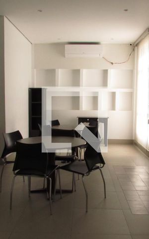 Apartamento à venda com 57m², 2 quartos e 1 vagaÁrea comum