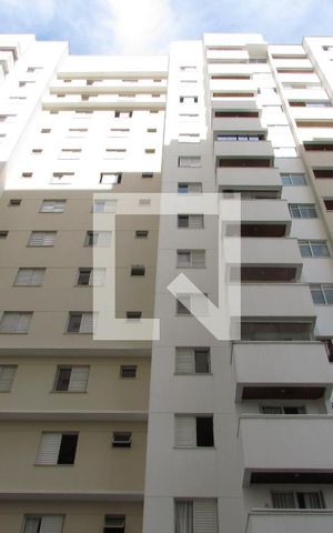 Apartamento à venda com 57m², 2 quartos e 1 vagaFachada