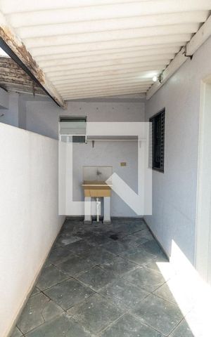 Casa para alugar com 36m², 1 quarto e sem vagaLavanderia