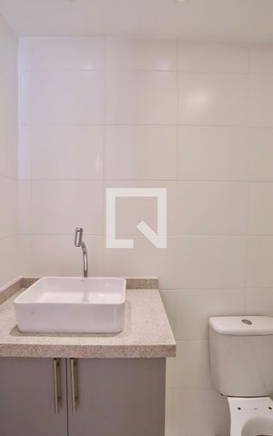 Apartamento à venda com 29m², 1 quarto e sem vaga Apartamento à venda com 29m², 1 quarto e sem vagaBanheiro Social