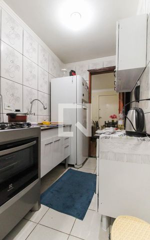 Apartamento à venda com 52m², 2 quartos e 1 vaga Apartamento à venda com 52m², 2 quartos e 1 vagaCozinha