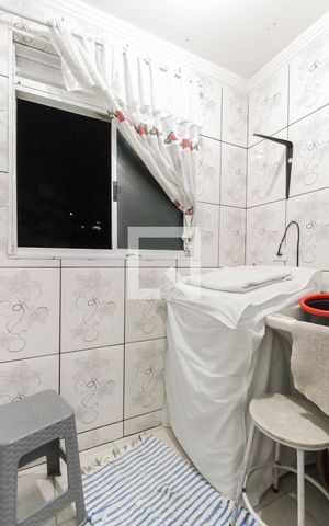 Apartamento à venda com 52m², 2 quartos e 1 vaga Apartamento à venda com 52m², 2 quartos e 1 vagaÁrea de Serviço