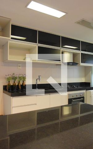 Apartamento à venda com 100m², 3 quartos e 2 vagasCozinha