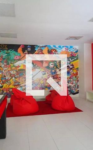 Apartamento à venda com 100m², 3 quartos e 2 vagas Apartamento à venda com 100m², 3 quartos e 2 vagasÁrea comum - Sala de jogos