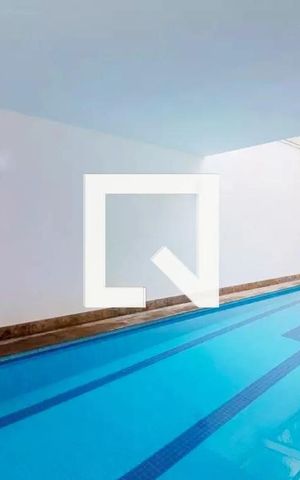 Apartamento para alugar com 39m², 1 quarto e 1 vaga Apartamento para alugar com 39m², 1 quarto e 1 vagaÁrea comum - Piscina
