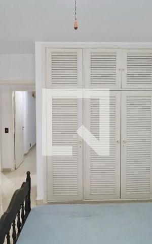 Apartamento para alugar com 130m², 4 quartos e 1 vaga Apartamento para alugar com 130m², 4 quartos e 1 vagaQuarto 2