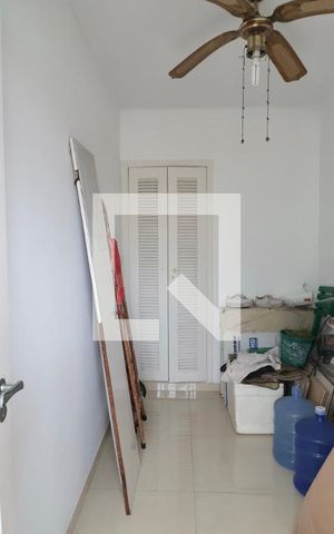 Apartamento para alugar com 130m², 4 quartos e 1 vaga Apartamento para alugar com 130m², 4 quartos e 1 vagaQuarto de Serviço