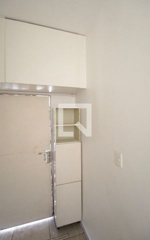 Apartamento para alugar com 90m², 2 quartos e 1 vagaCozinha e Área de Serviço