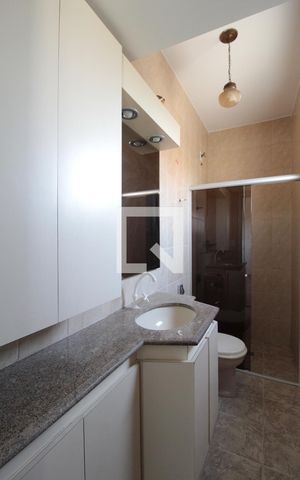 Apartamento para alugar com 90m², 2 quartos e 1 vagaBanheiro da Suite