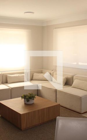 Apartamento para alugar com 57m², 2 quartos e 1 vagaÁrea comum - Salão de festas