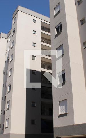Apartamento para alugar com 57m², 2 quartos e 1 vagaFachada
