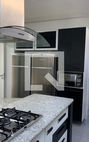 Casa à venda com 248m², 5 quartos e 3 vagas