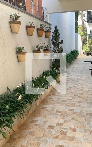 Casa à venda com 248m², 5 quartos e 3 vagas