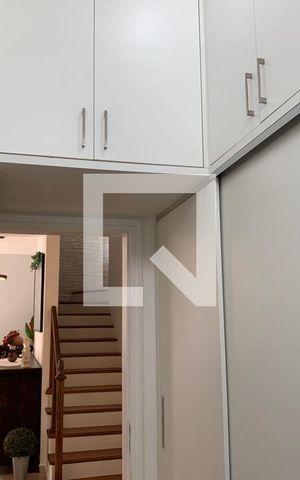 Casa à venda com 248m², 5 quartos e 3 vagas