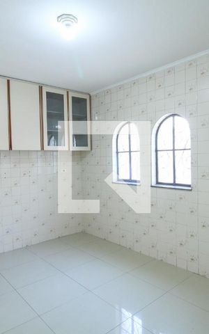 Casa à venda com 290m², 3 quartos e 2 vagas Casa à venda com 290m², 3 quartos e 2 vagasCozinha