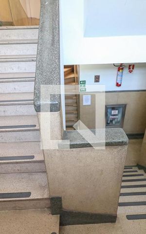 Apartamento à venda com 107m², 3 quartos e 1 vagaEscada