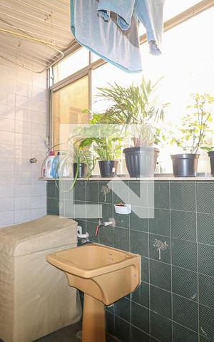 Apartamento à venda com 107m², 3 quartos e 1 vagaÁrea de Serviço