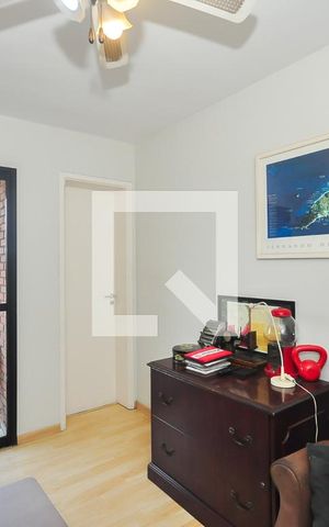 Apartamento à venda com 190m², 4 quartos e 3 vagas Apartamento à venda com 190m², 4 quartos e 3 vagasSuíte 3