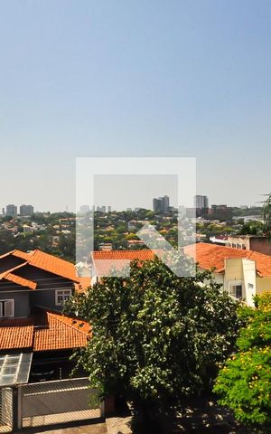 Apartamento à venda com 190m², 4 quartos e 3 vagas Apartamento à venda com 190m², 4 quartos e 3 vagasVista