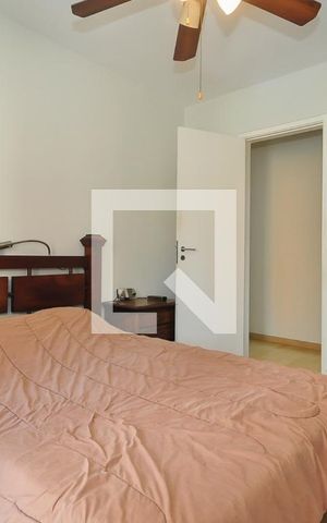 Apartamento à venda com 190m², 4 quartos e 3 vagas Apartamento à venda com 190m², 4 quartos e 3 vagasSuíte 4