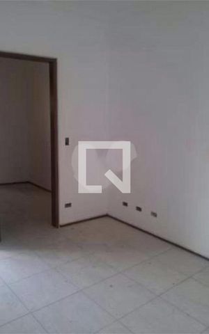 Casa à venda com 153m², 3 quartos e 2 vagas