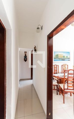Casa à venda com 64m², 3 quartos e 1 vagaCorredor