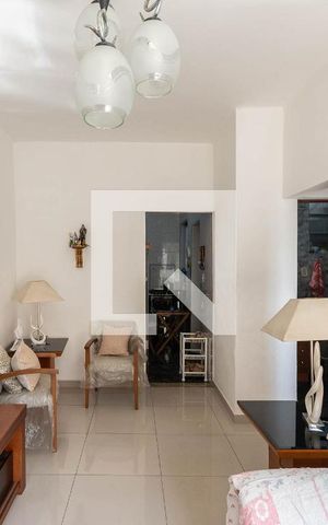 Casa à venda com 64m², 3 quartos e 1 vagaSala