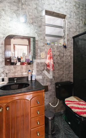 Casa à venda com 64m², 3 quartos e 1 vagaBanheiro