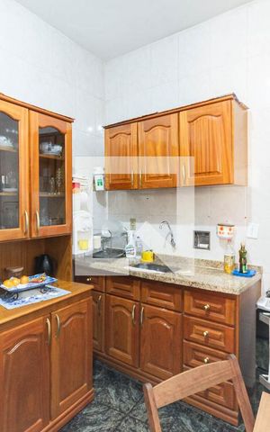 Casa à venda com 64m², 3 quartos e 1 vagaCozinha
