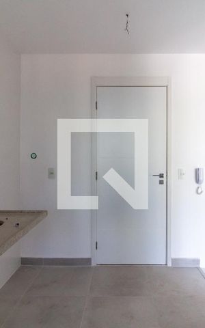 Apartamento à venda com 105m², 3 quartos e 2 vagas Apartamento à venda com 105m², 3 quartos e 2 vagascozinha