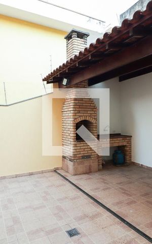 Casa para alugar com 241m², 3 quartos e 4 vagasChurrasqueira
