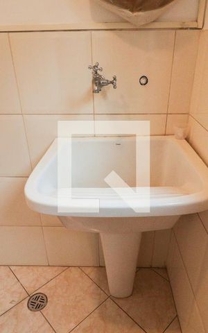 Casa para alugar com 241m², 3 quartos e 4 vagasÁrea de Serviço