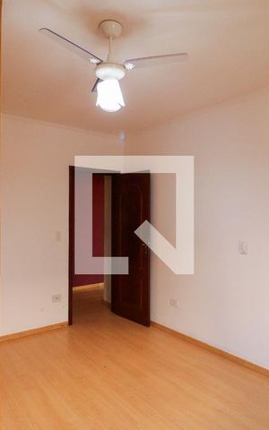Casa para alugar com 241m², 3 quartos e 4 vagasSuíte 2