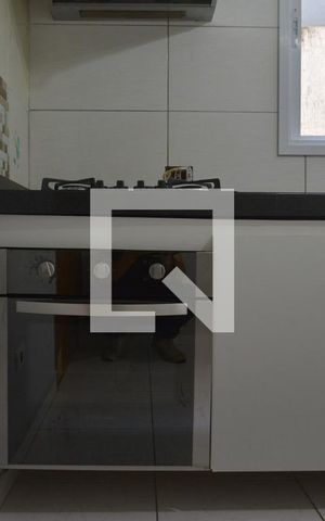 Apartamento para alugar com 42m², 2 quartos e 1 vagaCozinha - Armários