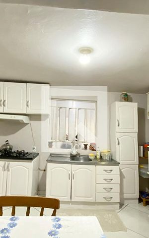 Casa para alugar com 125m², 2 quartos e 2 vagasCozinha