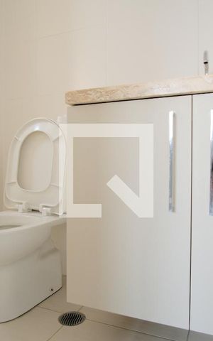 Apartamento para alugar com 68m², 2 quartos e 1 vagaBanheiro da Suíte