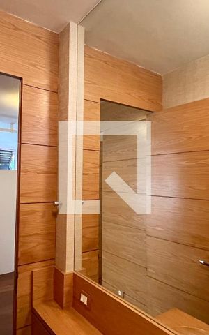 Apartamento à venda com 310m², 3 quartos e 2 vagas Apartamento à venda com 310m², 3 quartos e 2 vagasLavabo