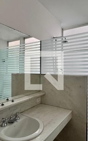 Apartamento à venda com 310m², 3 quartos e 2 vagas Apartamento à venda com 310m², 3 quartos e 2 vagasQuarto 2