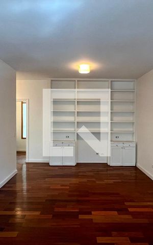 Apartamento à venda com 310m², 3 quartos e 2 vagas Apartamento à venda com 310m², 3 quartos e 2 vagasQuarto 3
