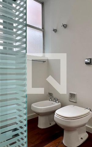 Apartamento à venda com 310m², 3 quartos e 2 vagas Apartamento à venda com 310m², 3 quartos e 2 vagasQuarto 2