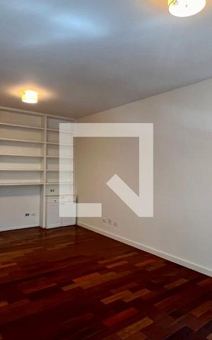 Apartamento à venda com 310m², 3 quartos e 2 vagas Apartamento à venda com 310m², 3 quartos e 2 vagasQuarto 3