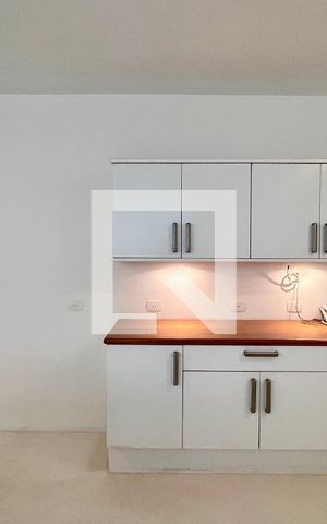 Apartamento à venda com 310m², 3 quartos e 2 vagas Apartamento à venda com 310m², 3 quartos e 2 vagasCozinha