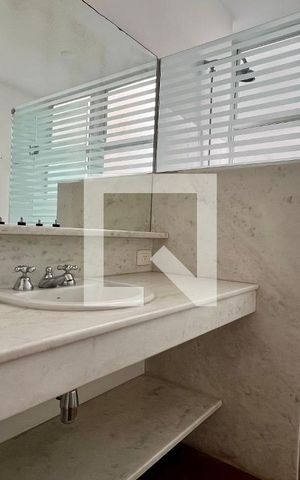 Apartamento à venda com 310m², 3 quartos e 2 vagas Apartamento à venda com 310m², 3 quartos e 2 vagasQuarto 2