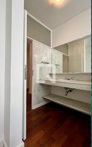 Apartamento à venda com 310m², 3 quartos e 2 vagas Apartamento à venda com 310m², 3 quartos e 2 vagasQuarto 2