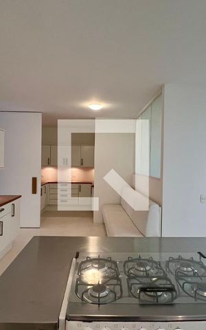 Apartamento à venda com 310m², 3 quartos e 2 vagas Apartamento à venda com 310m², 3 quartos e 2 vagasCozinha