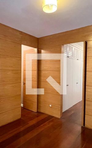 Apartamento à venda com 310m², 3 quartos e 2 vagas Apartamento à venda com 310m², 3 quartos e 2 vagasSala