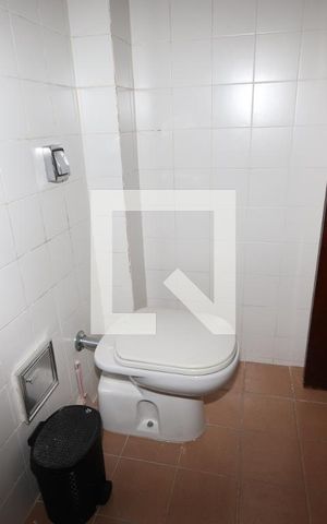Apartamento à venda com 52m², 2 quartos e sem vagaBanheiro