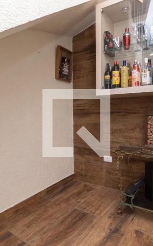 Casa à venda com 125m², 3 quartos e 2 vagasCorredor